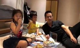 一家人最新爆料视频,一家人最新爆料视频背后的惊人真相